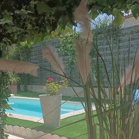 Mimilou Mont St Loup Piscine Privee Agde Quarto foto